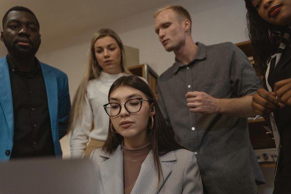 Les meilleures pratiques pour réussir votre stratégie social ads